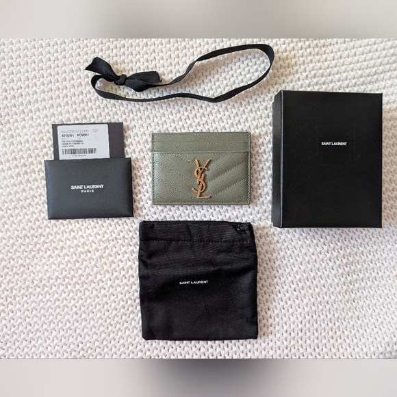 RARE Saint Laurent Pistachio Green Card Holder - Picture 1 of 6